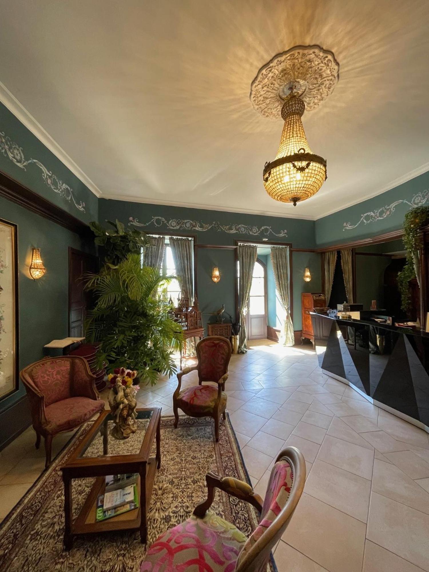 Chateau De Castel Novel Boutique Hotel 瓦雷斯 外观 照片